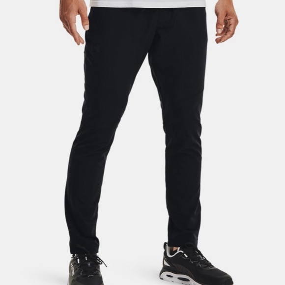 Under Armour Men’s WG Woven Pants Taper Black/Black/Black Small - Picture 1 of 9